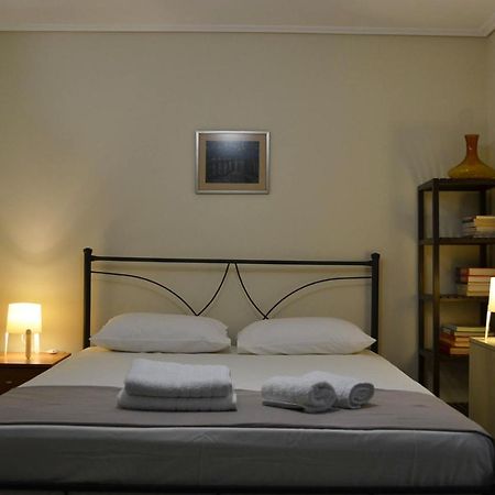 Kalamata Beach Maizonette Ground Floor And Semi-Basement With Yard Ngoại thất bức ảnh