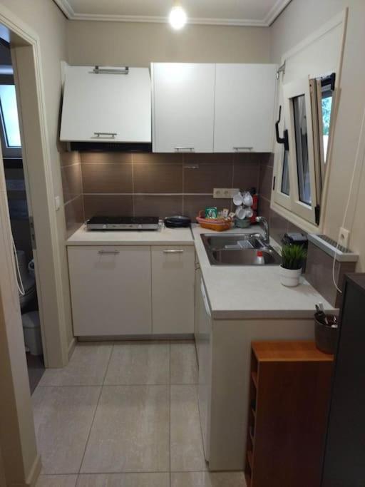 Kalamata Beach Maizonette Ground Floor And Semi-Basement With Yard Ngoại thất bức ảnh