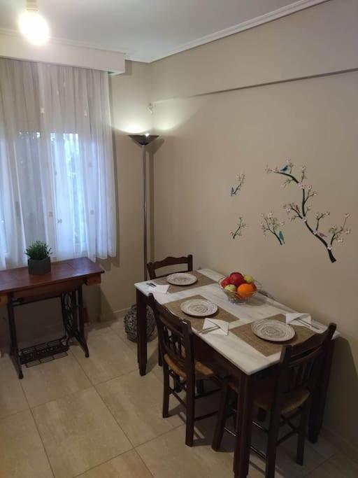 Kalamata Beach Maizonette Ground Floor And Semi-Basement With Yard Ngoại thất bức ảnh